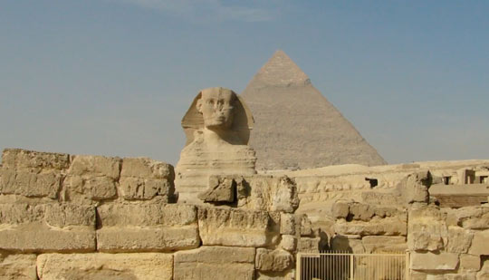 Сфинкс возле Пирамид