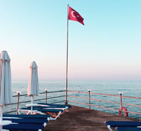 Почему отправляться на отдых в Турцию нужно весной?